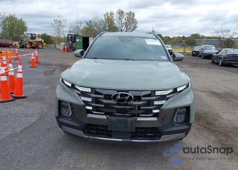 2022 Hyundai Santa Cruz Limited z USA, uszkodzony, nr VIN 5NTJEDAF8NH014790